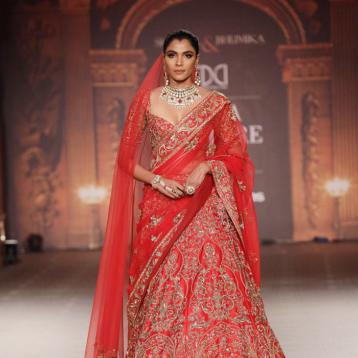 Pankaj & Nidhi Debuts at ICW with ‘MOSAIQ’ : A Red Carpet Ready Couture For New Age Woman