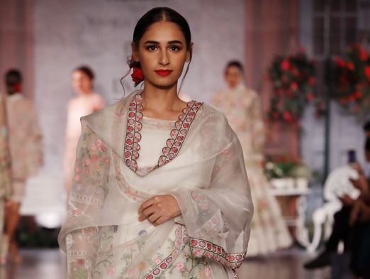‘The Renaissance Muse’ by Shyamal and Bhumika at the Indian Couture Week