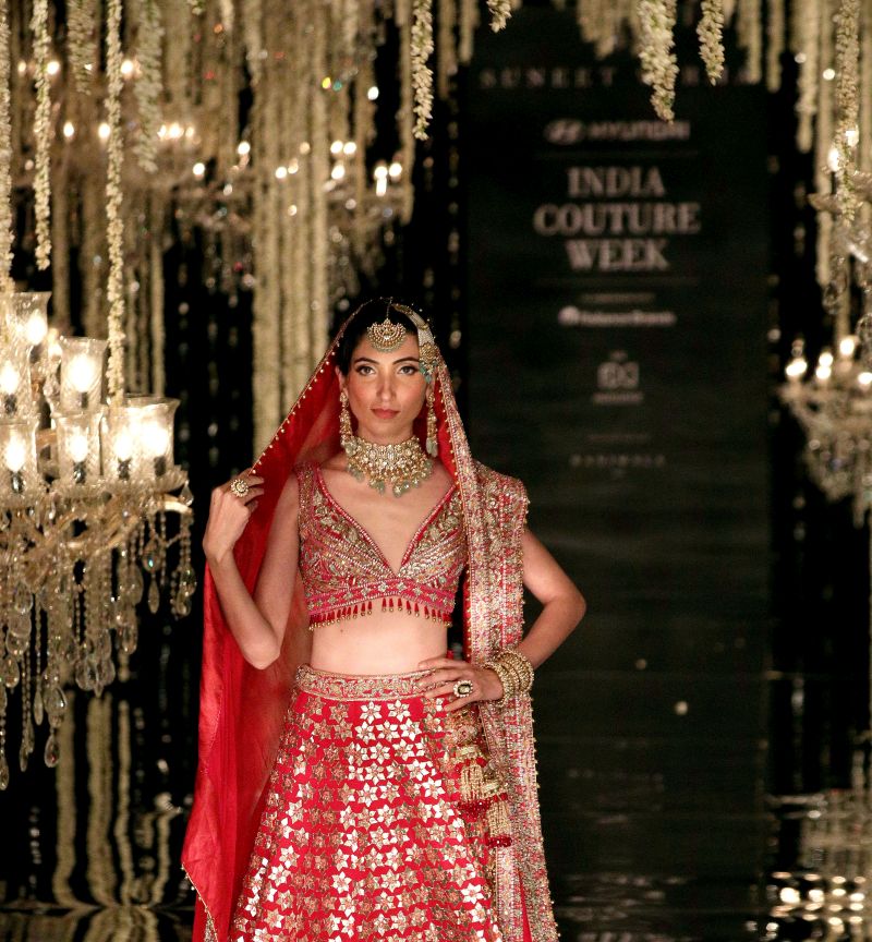 Padma Shri Ritu Kumar Took Couture Week To Nostalgic Lane
