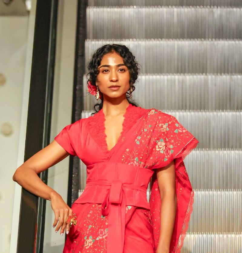A model walks the ramp during the ANAVILA show at Lakmé Fashion Week 2025, held on October 8th at The Kunj in New Delhi, India.